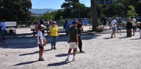 Reportage photo du concours de pétanque de parole d’enfant!